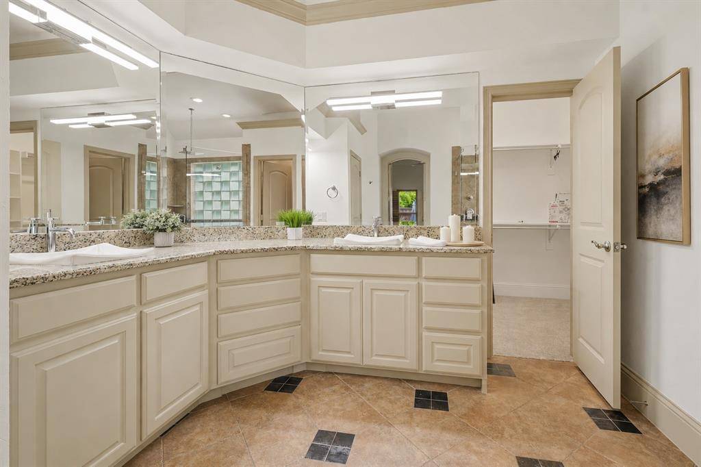 6146 Stapleford Circle, Dallas, TX 75252