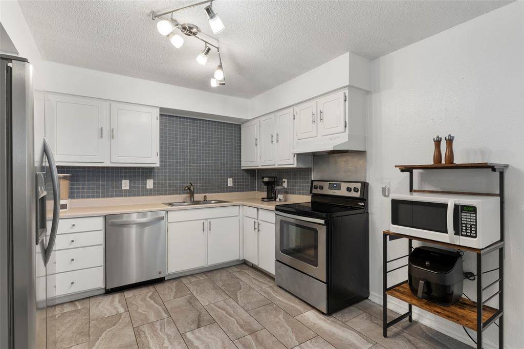 4414 Westminster Drive, Irving, TX 75038