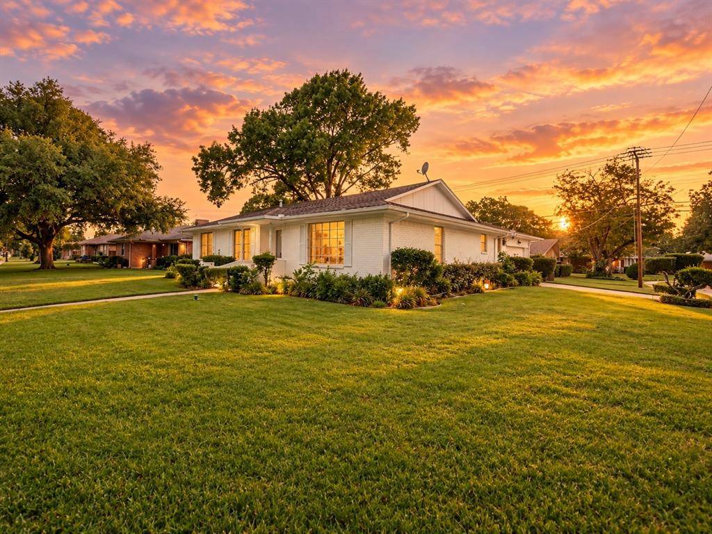 5319 Urban Crest Road, Dallas, TX 75227