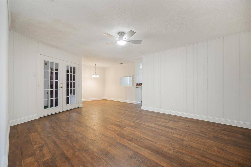 5319 Urban Crest Road, Dallas, TX 75227