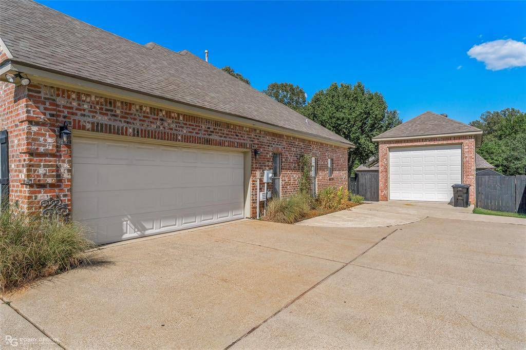 605 Jade Circle, Haughton, LA 71037