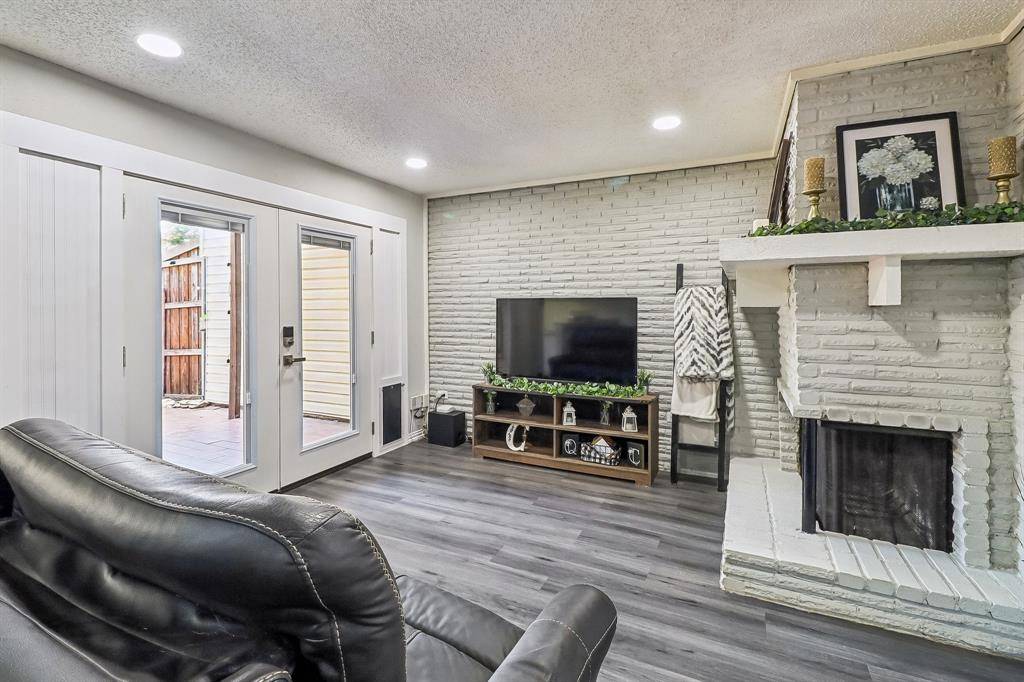 2059 Embassy Way, Carrollton, TX 75006