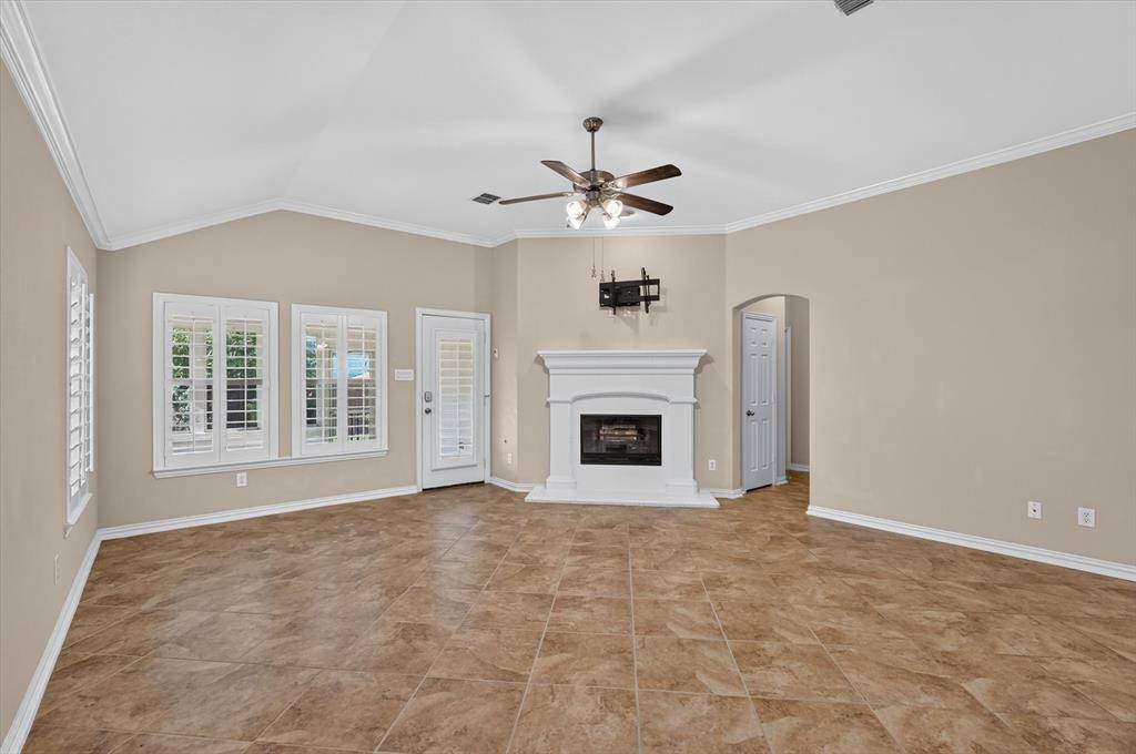 307 Highland Ridge Drive, Wylie, TX 75098