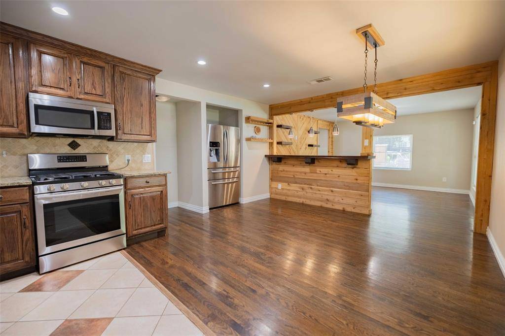 1126 Wilbur Street, Dallas, TX 75224
