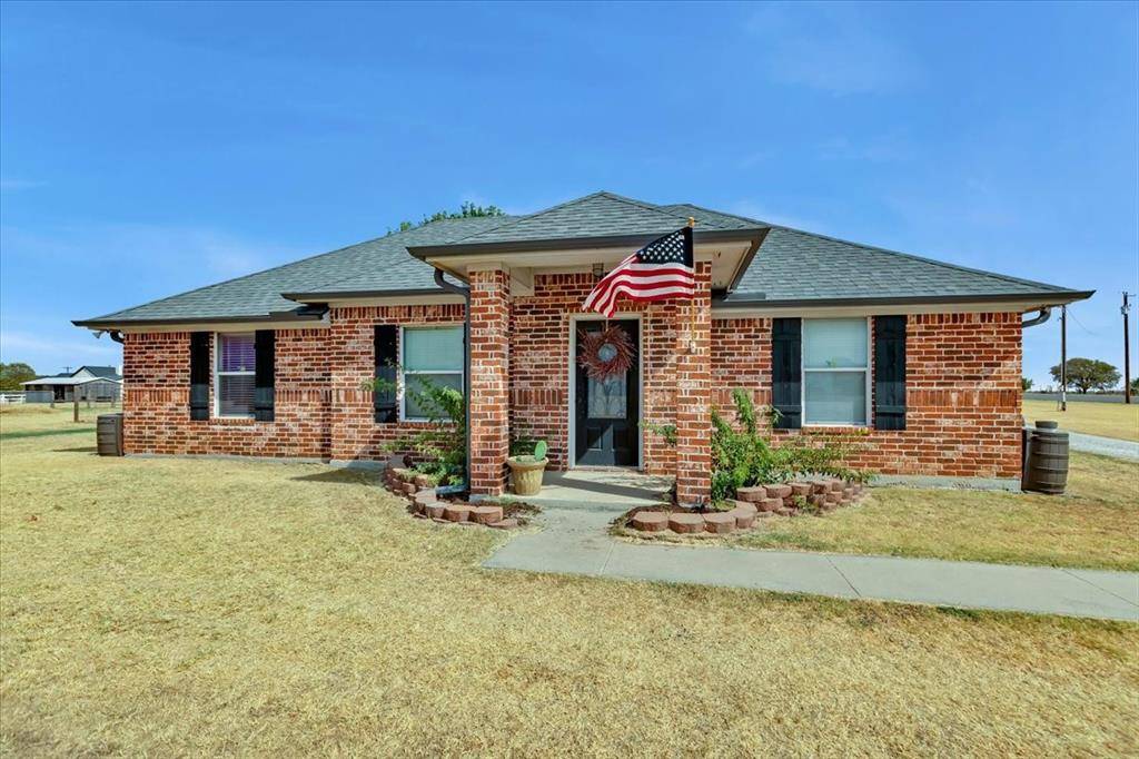 229 Harvey Lane, Decatur, TX 76234
