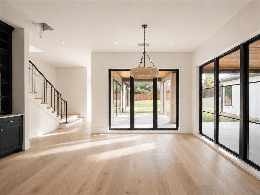 200 Park Avenue, Keller, TX 76248