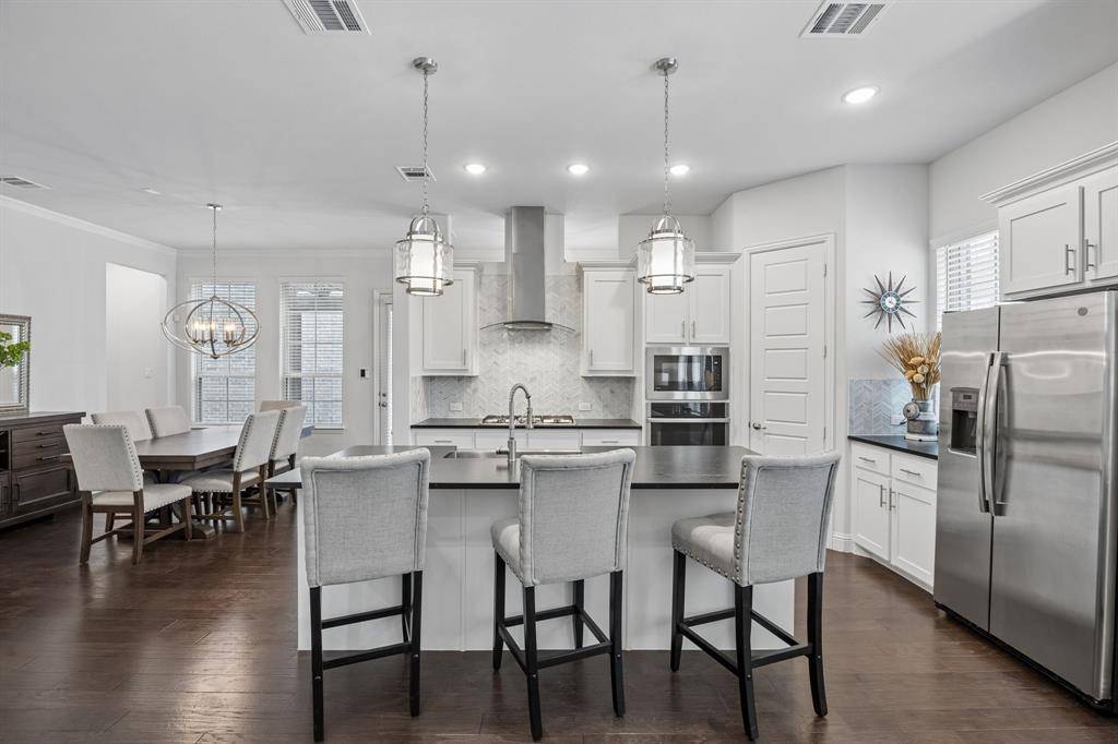 261 Golden Gate Drive, Richardson, TX 75080