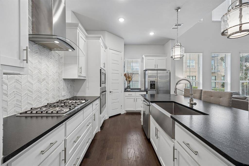 261 Golden Gate Drive, Richardson, TX 75080