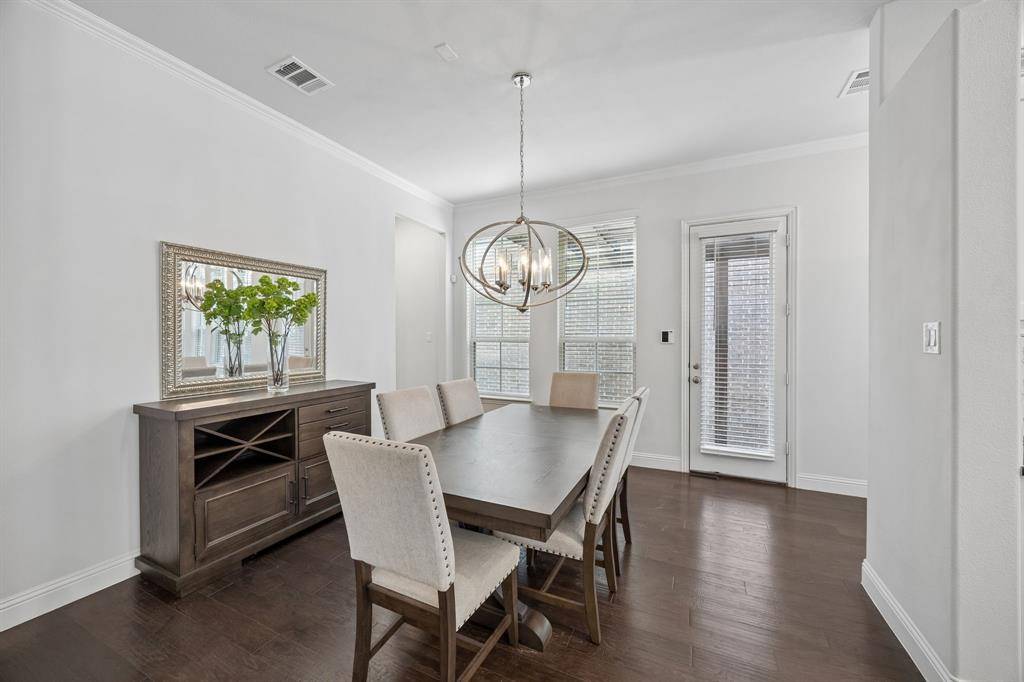 261 Golden Gate Drive, Richardson, TX 75080