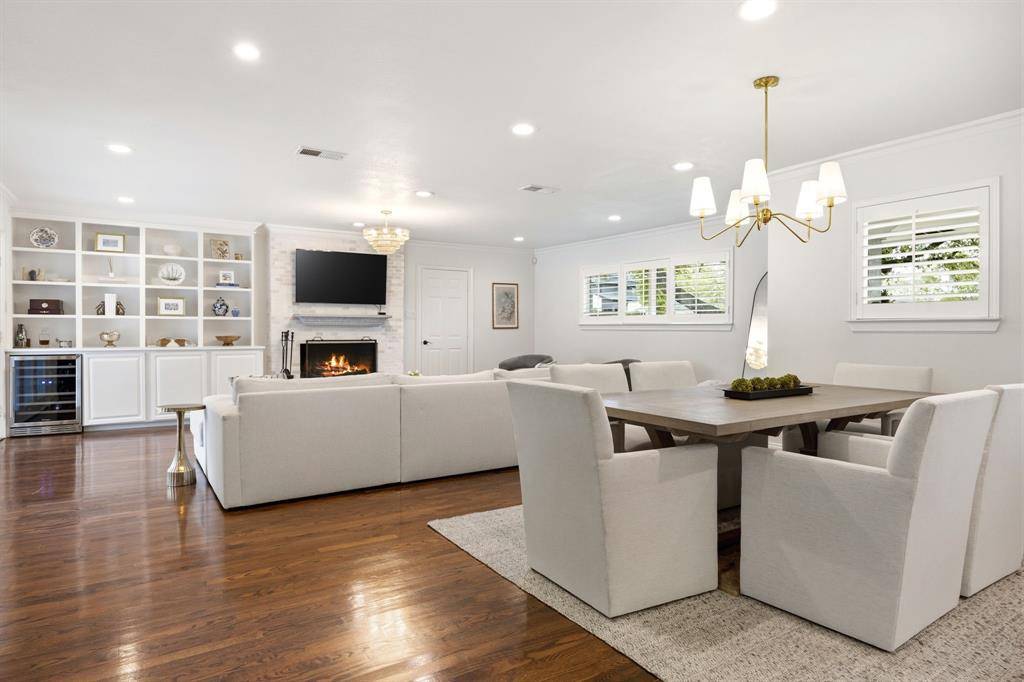 10127 Coppedge Lane, Dallas, TX 75229