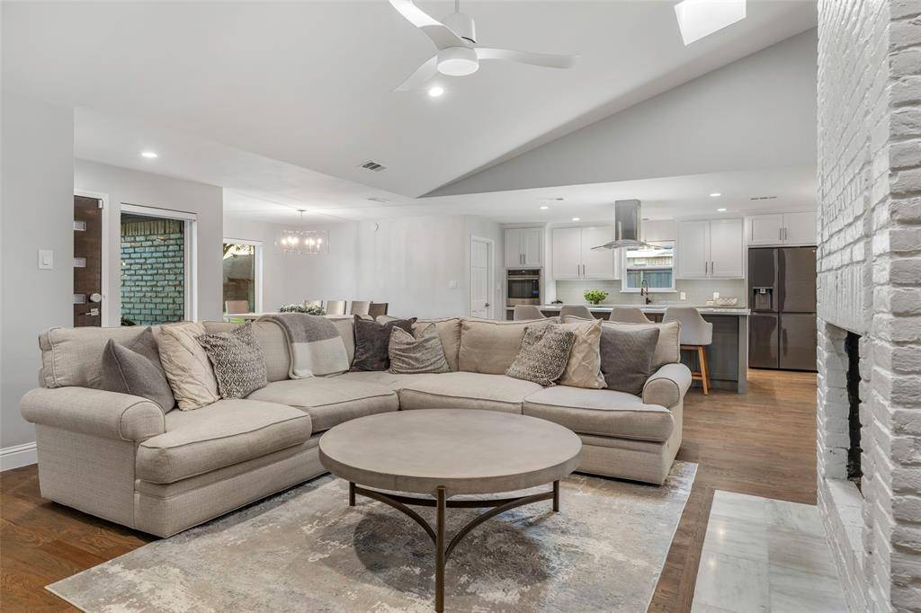 6639 Clearhaven Circle, Dallas, TX 75248