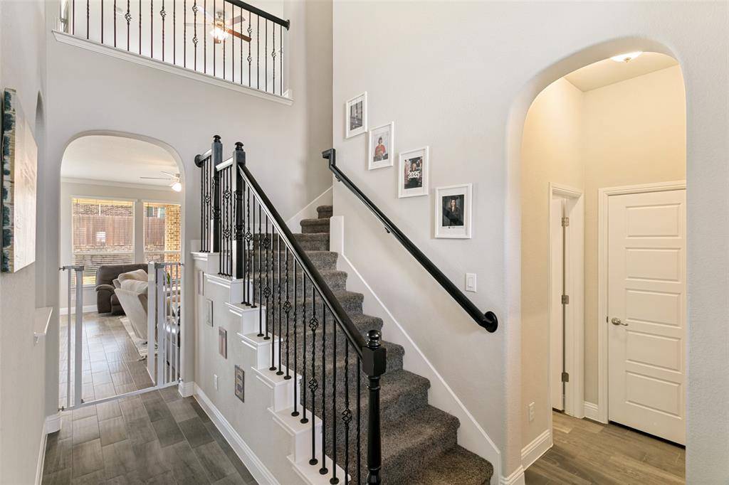 241 Cross Fox Lane, Aledo, TX 76008