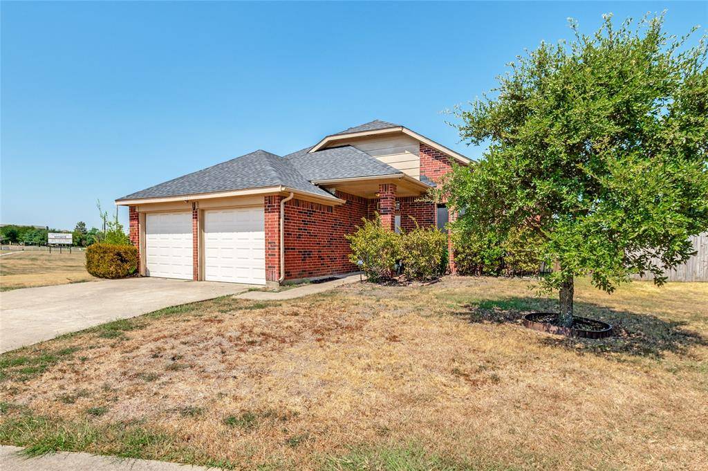 12927 Parker Court, Balch Springs, TX 75180