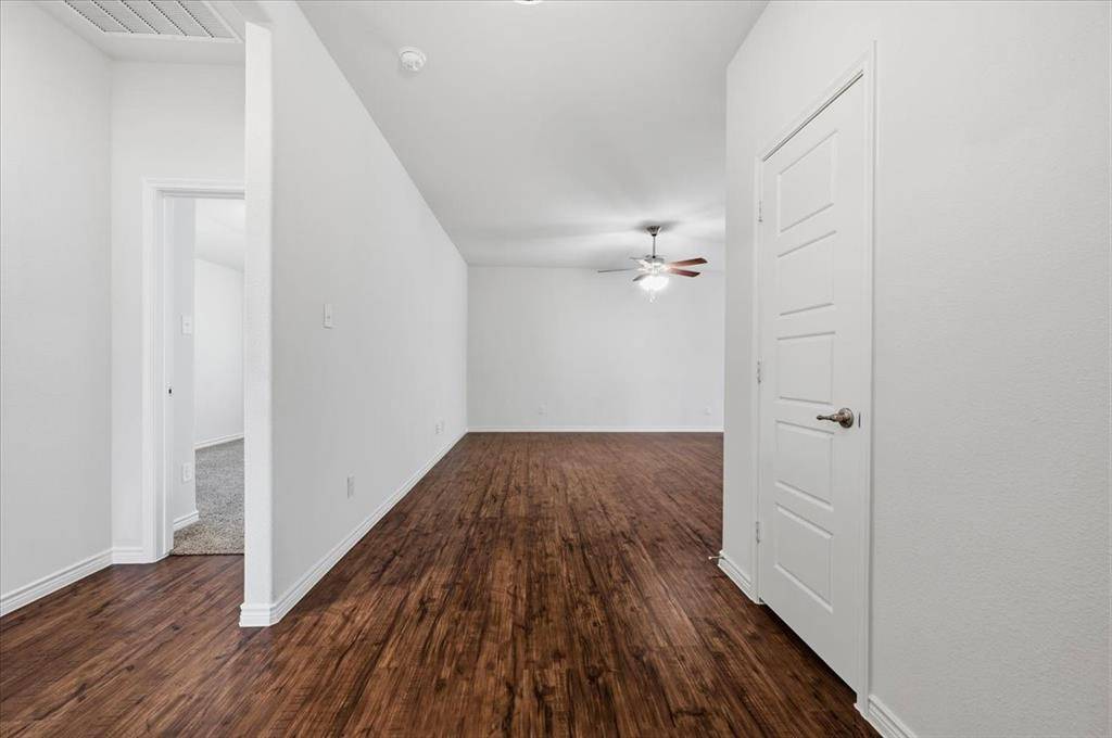 228 Garden Grove Drive, Waxahachie, TX 75165