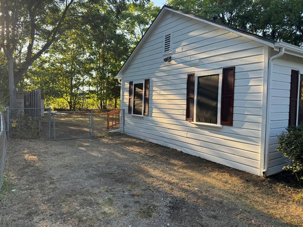1307 Church Street, Commerce, TX 75428
