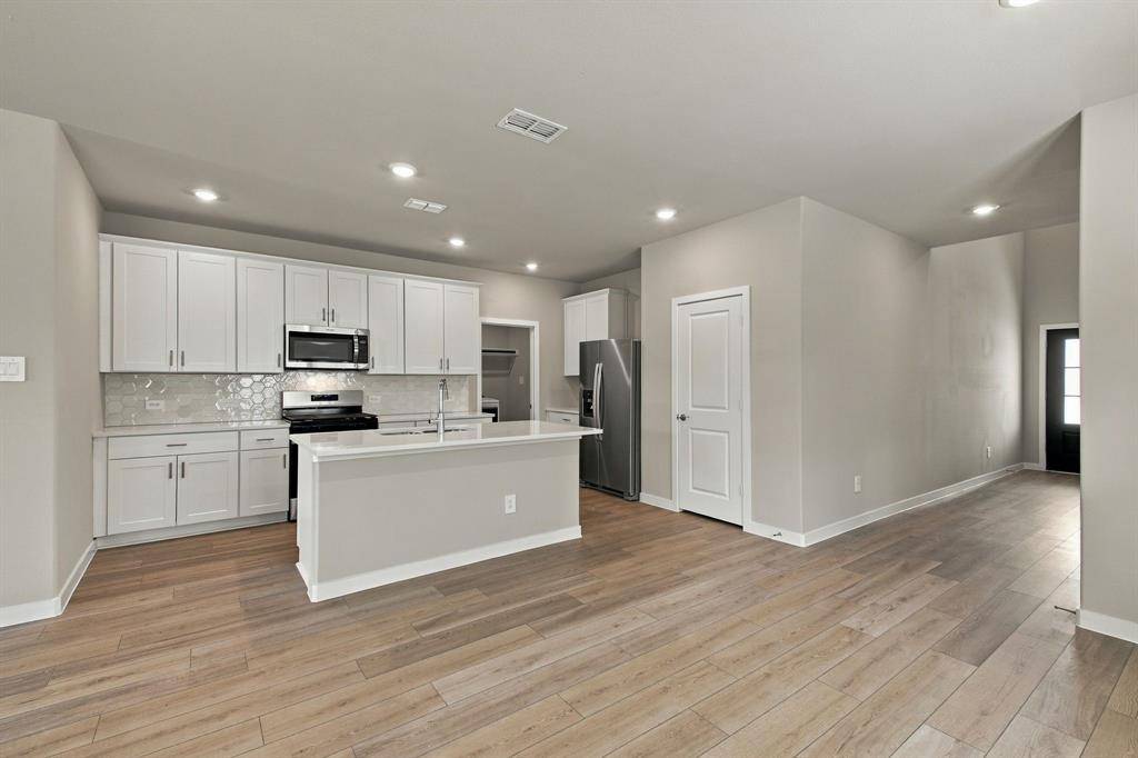 6014 Alderton Drive, Mckinney, TX 75071