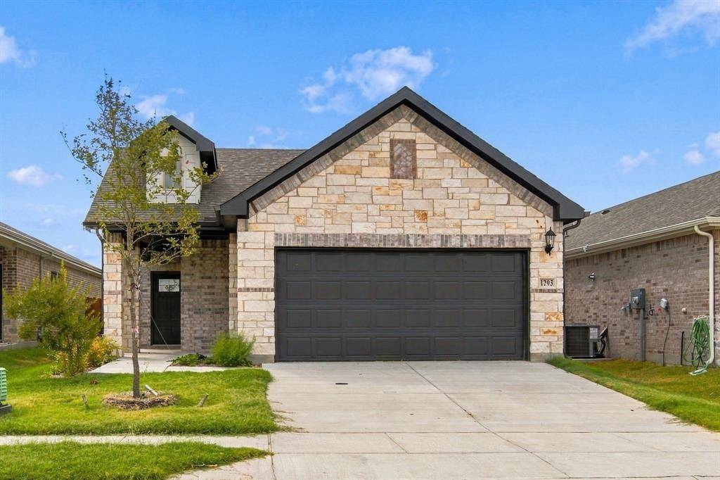1203 Bridgewalk Drive, Mckinney, TX 75071