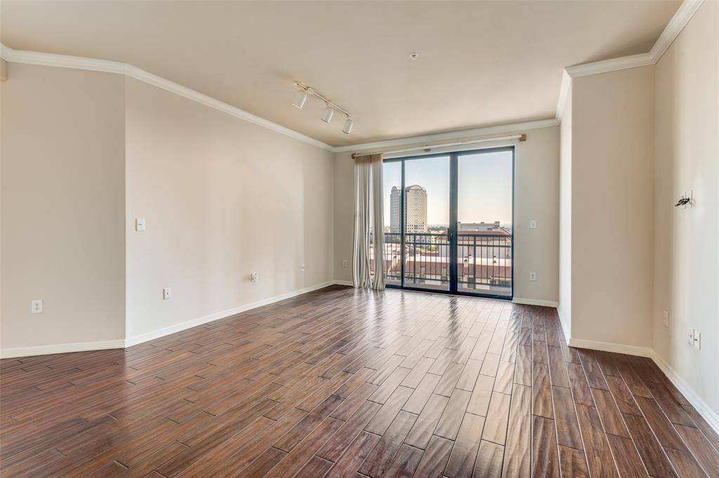 330 Las Colinas Boulevard E #924, Irving, TX 75039