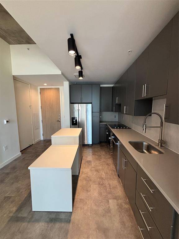 1801 N Pearl Street #502, Dallas, TX 75201