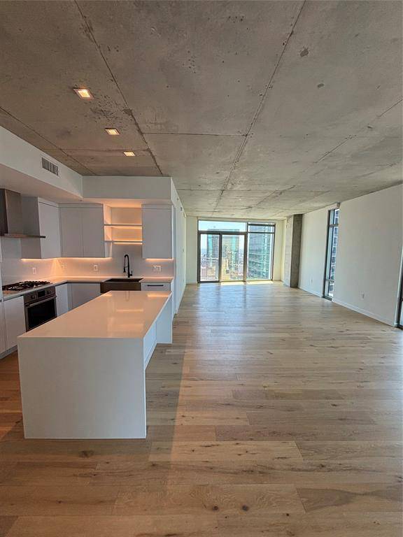1801 N Pearl Street #3812, Dallas, TX 75201