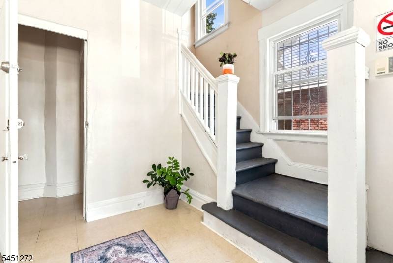 14-16 Scheerer Ave, Newark City, NJ 07112