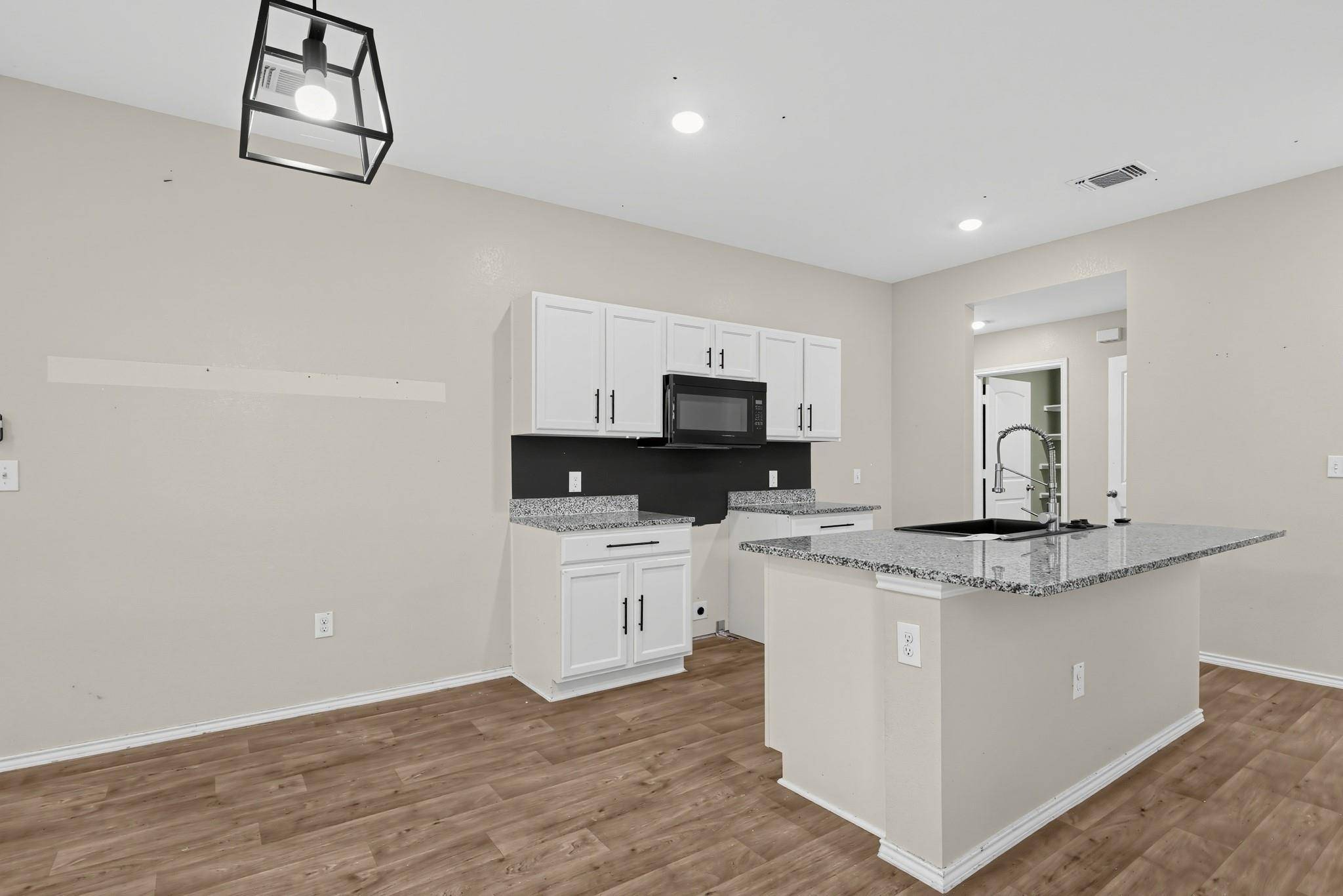 11810 Pyrite RD, Manor, TX 78653