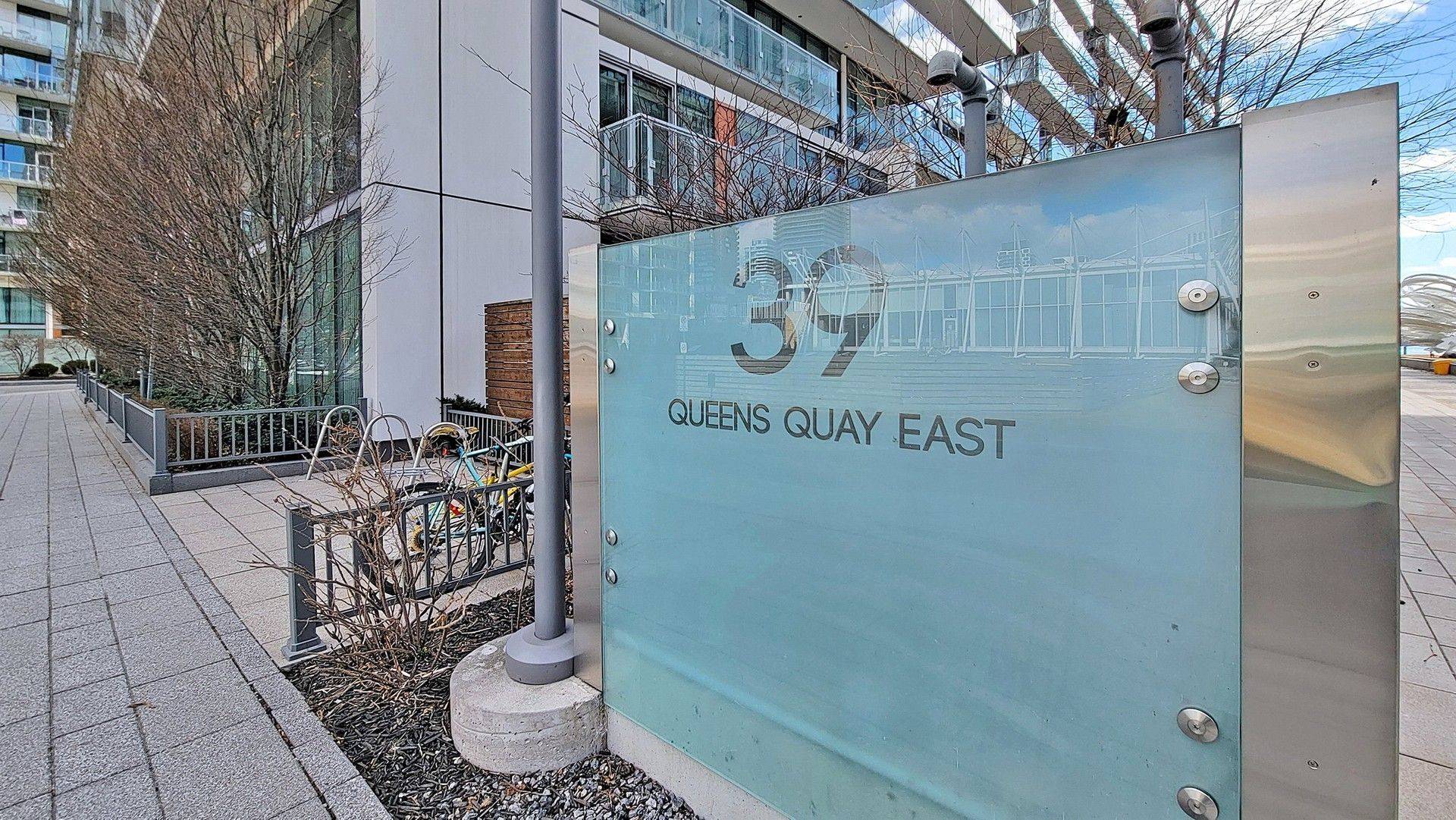 39 Queens Quay E #920, Toronto C08, ON M5E 0A5
