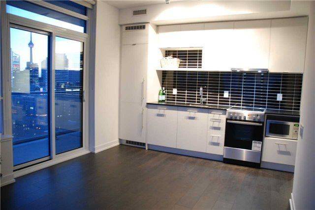365 Church ST #2210, Toronto C08, ON M5B 1H6