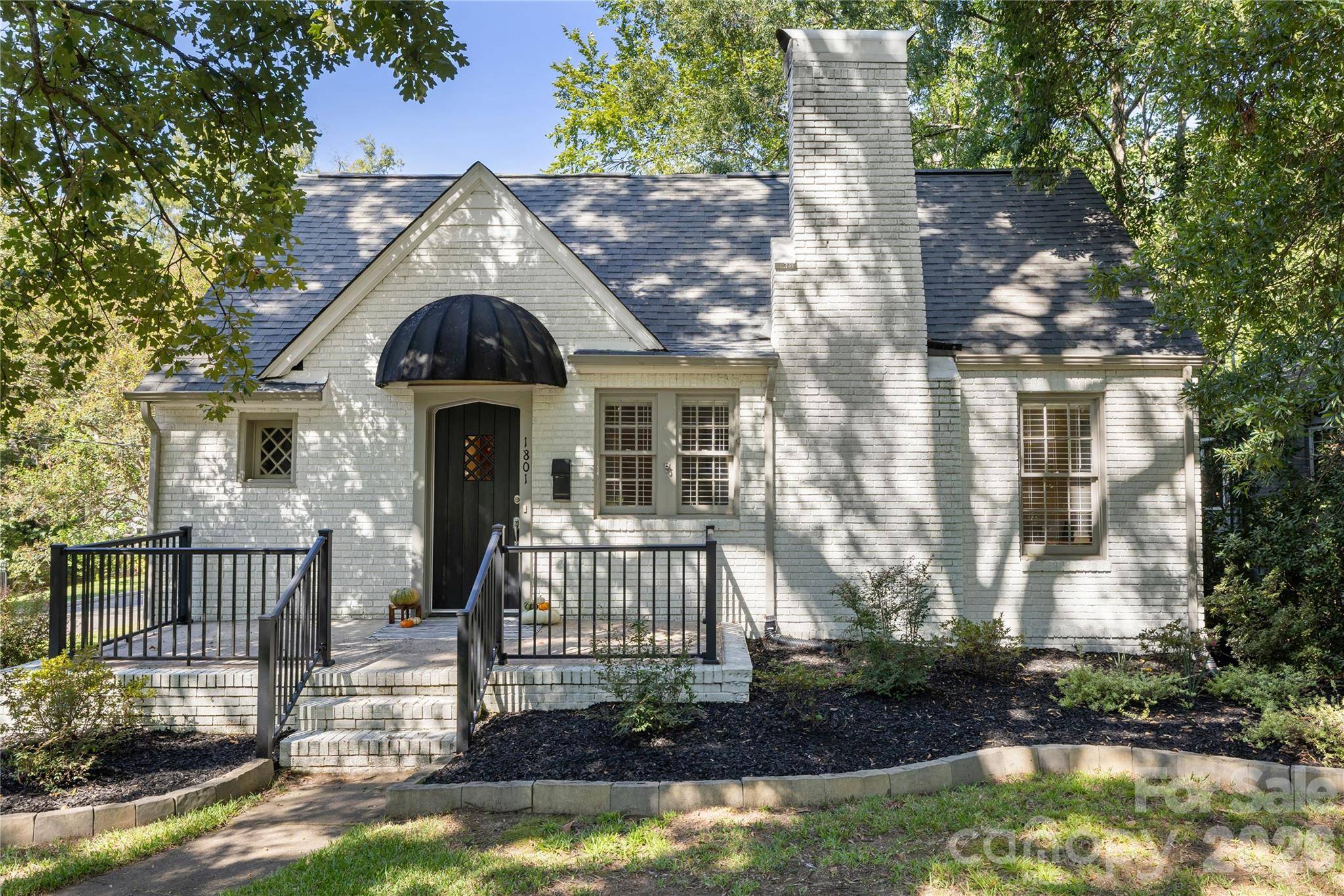 1801 Tippah AVE, Charlotte, NC 28205