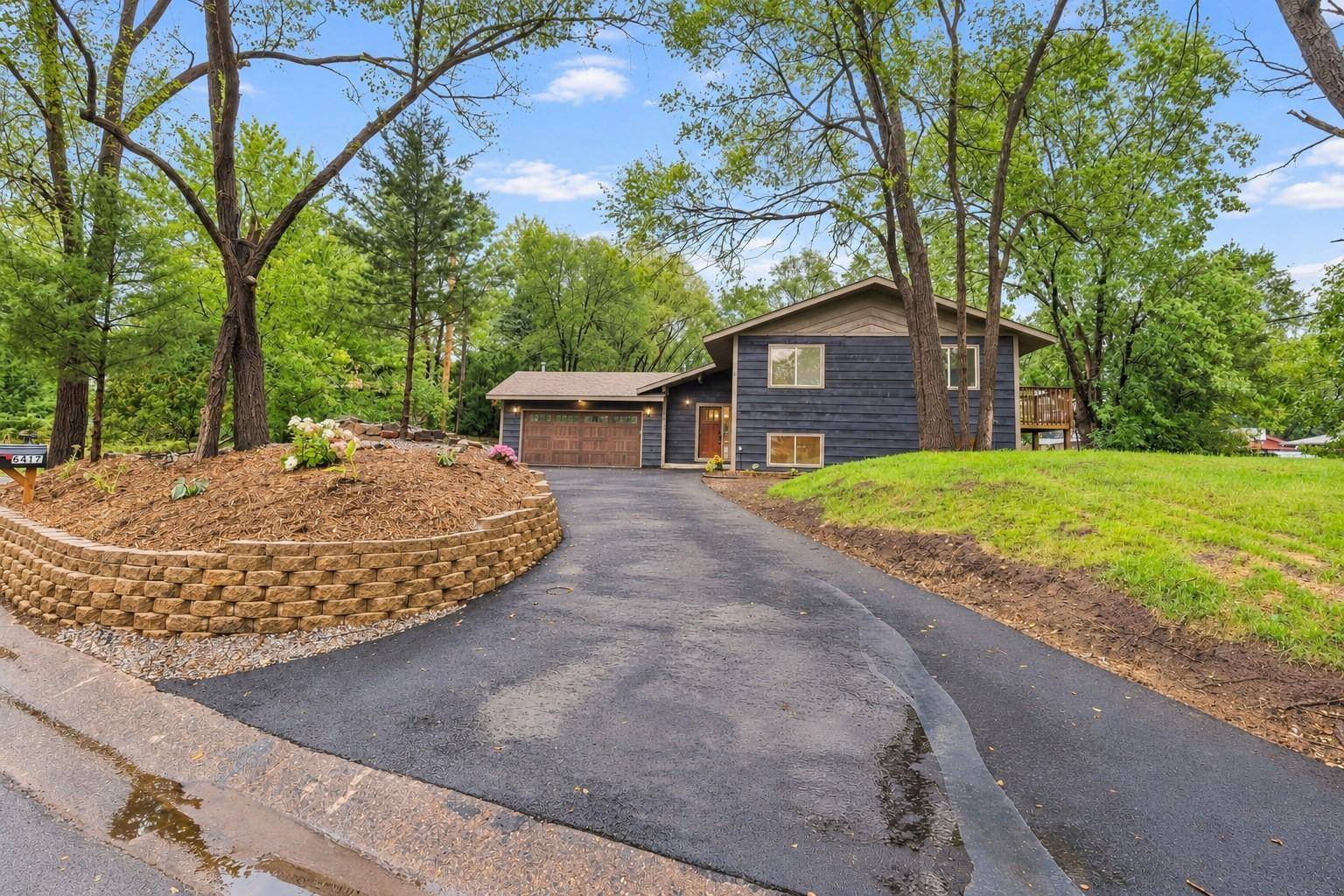 6417 Riverview TER NE, Fridley, MN 55432