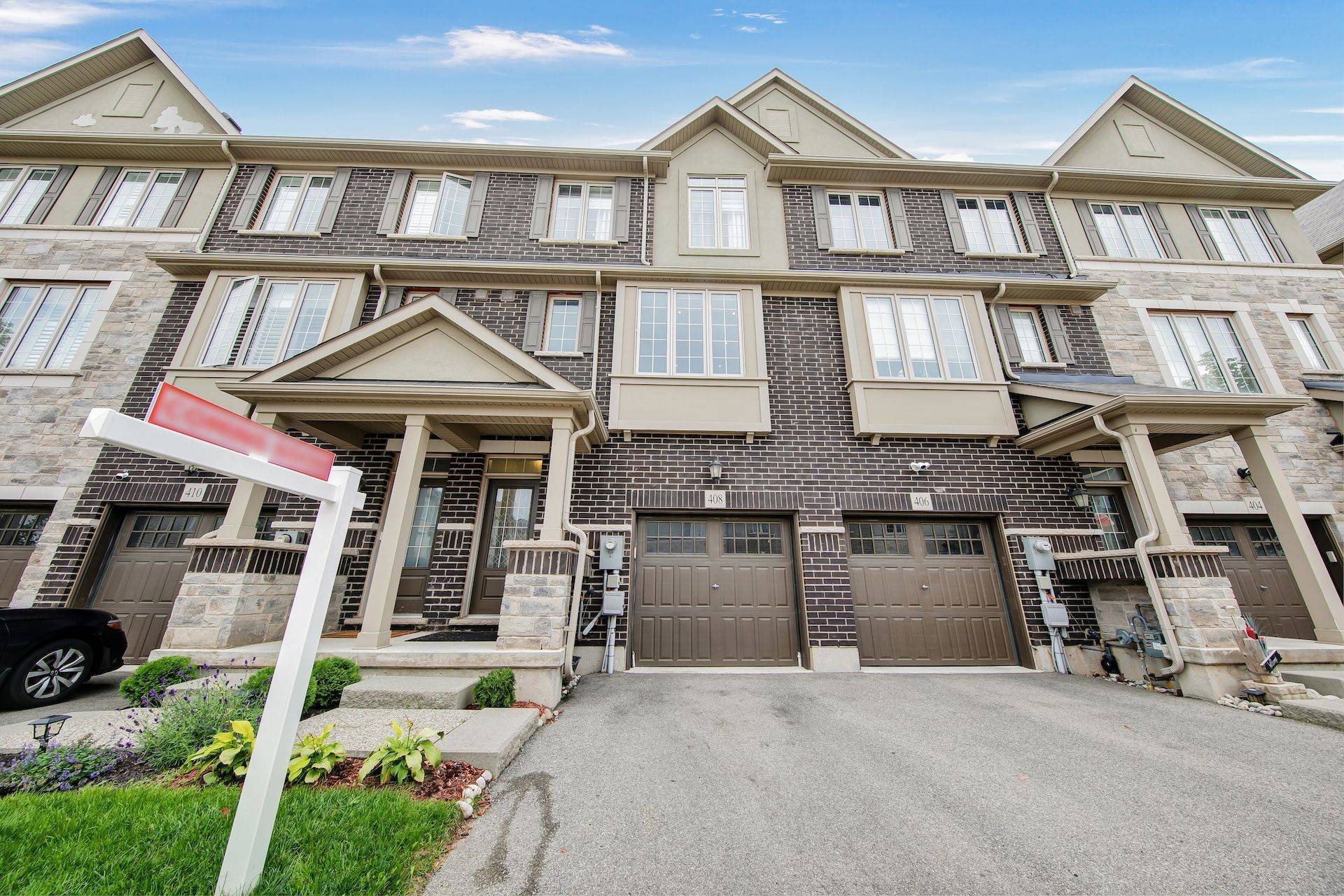408 Belcourt Common, Oakville, ON L6H 0R2