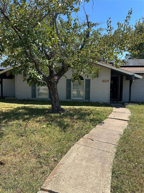 3614 Skyline Drive, Rowlett, TX 75088