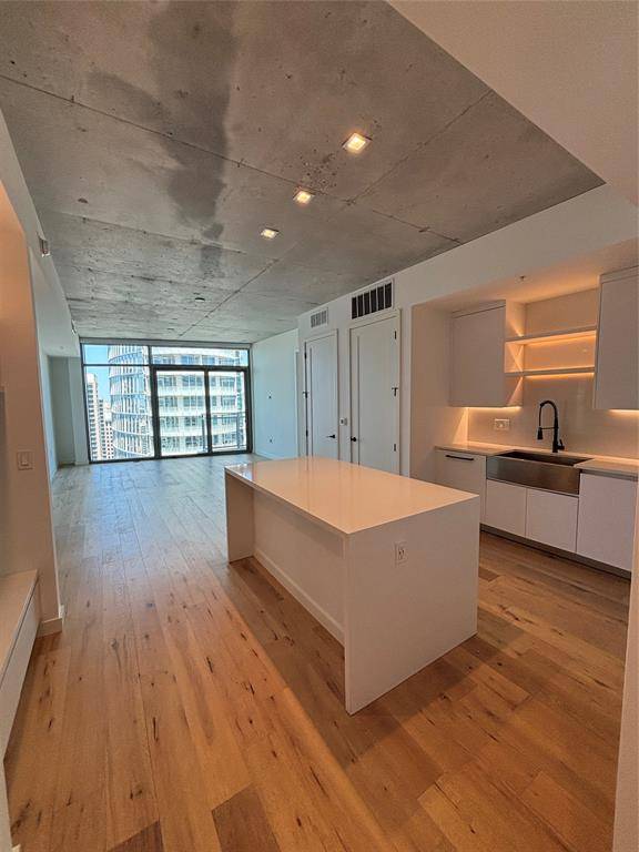 1801 N Pearl Street #3110, Dallas, TX 75201