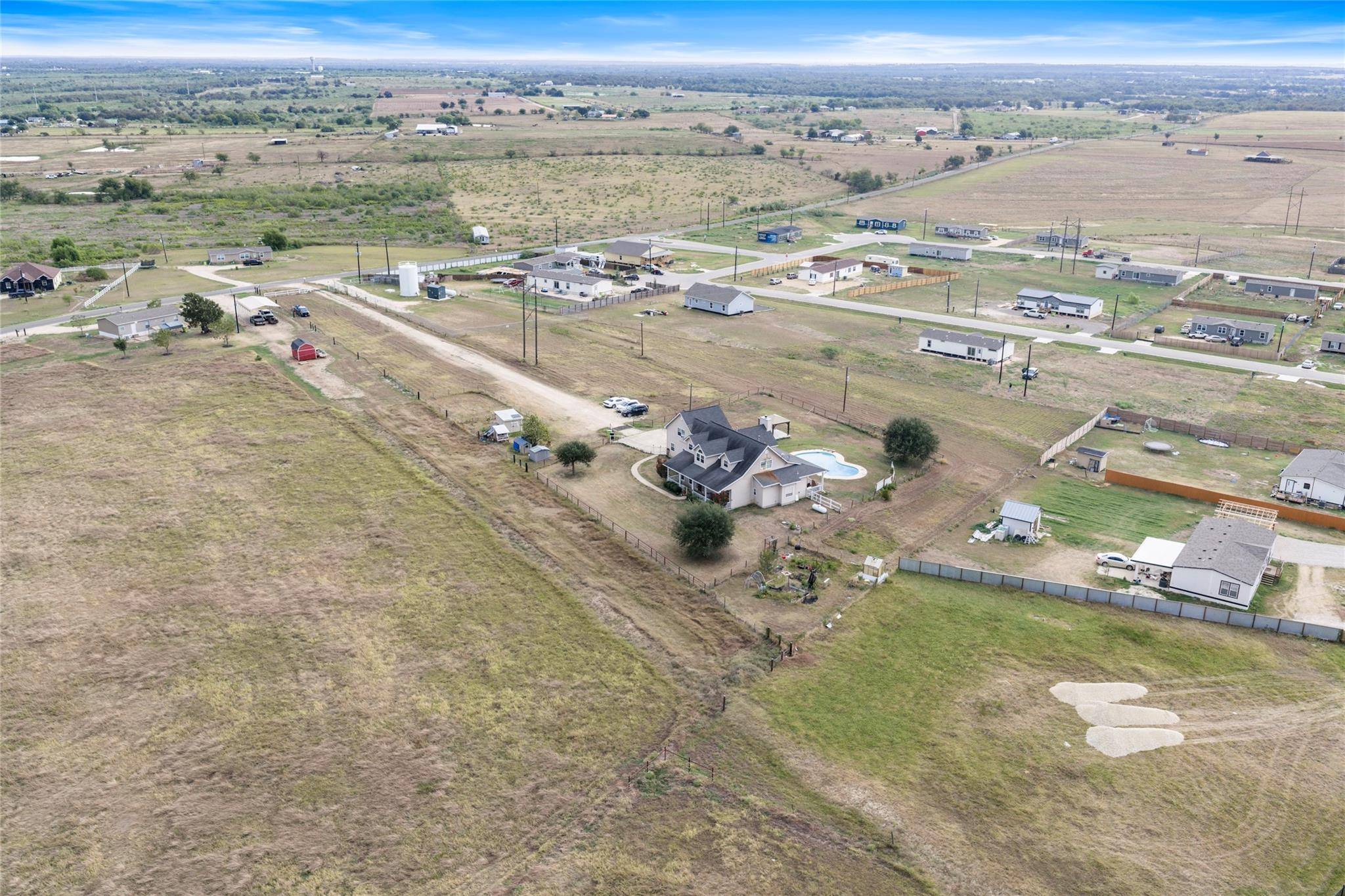5063 County Road 463, Elgin, TX 78621