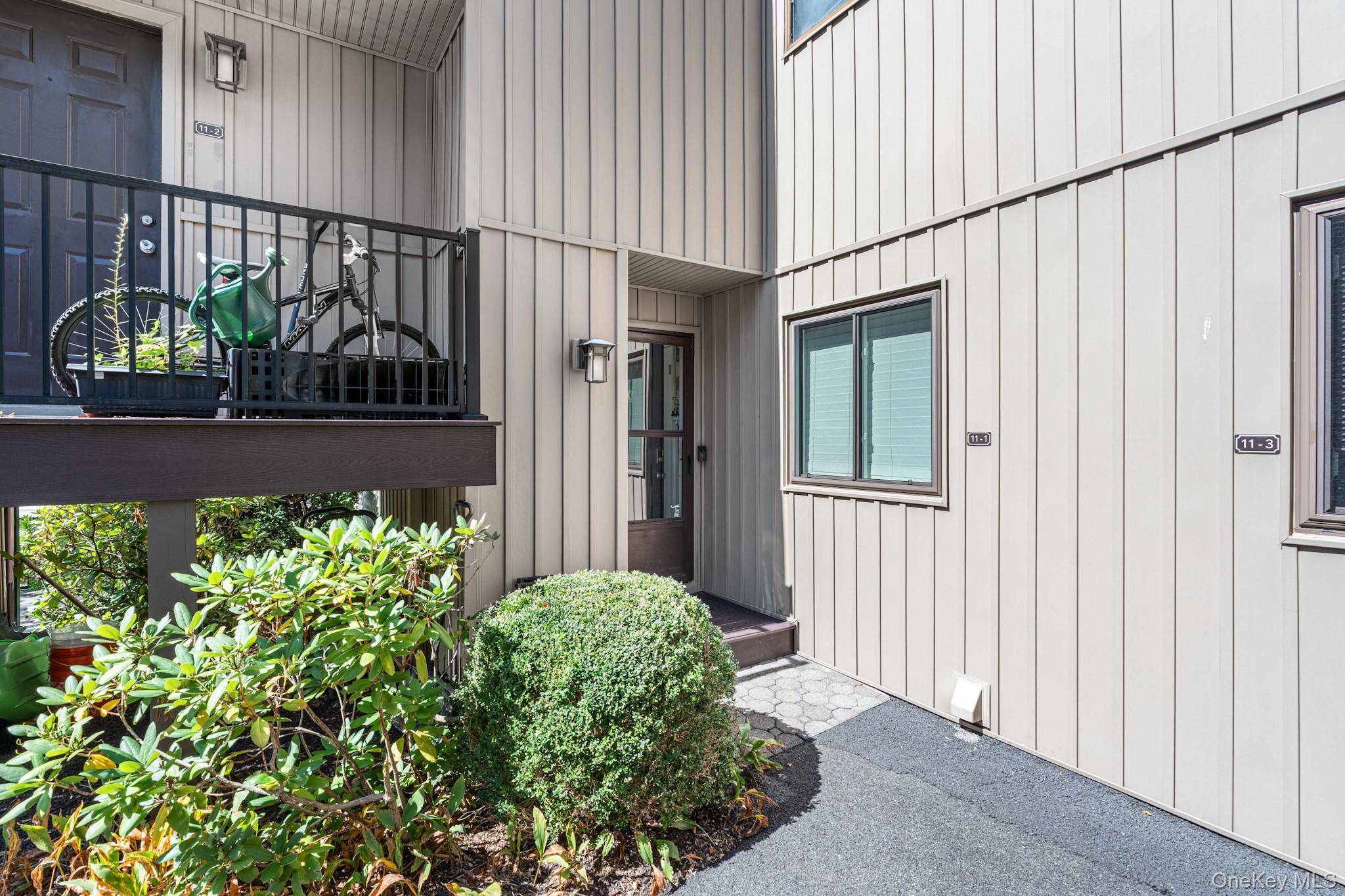 11 Nicole CIR #1, Ossining, NY 10562
