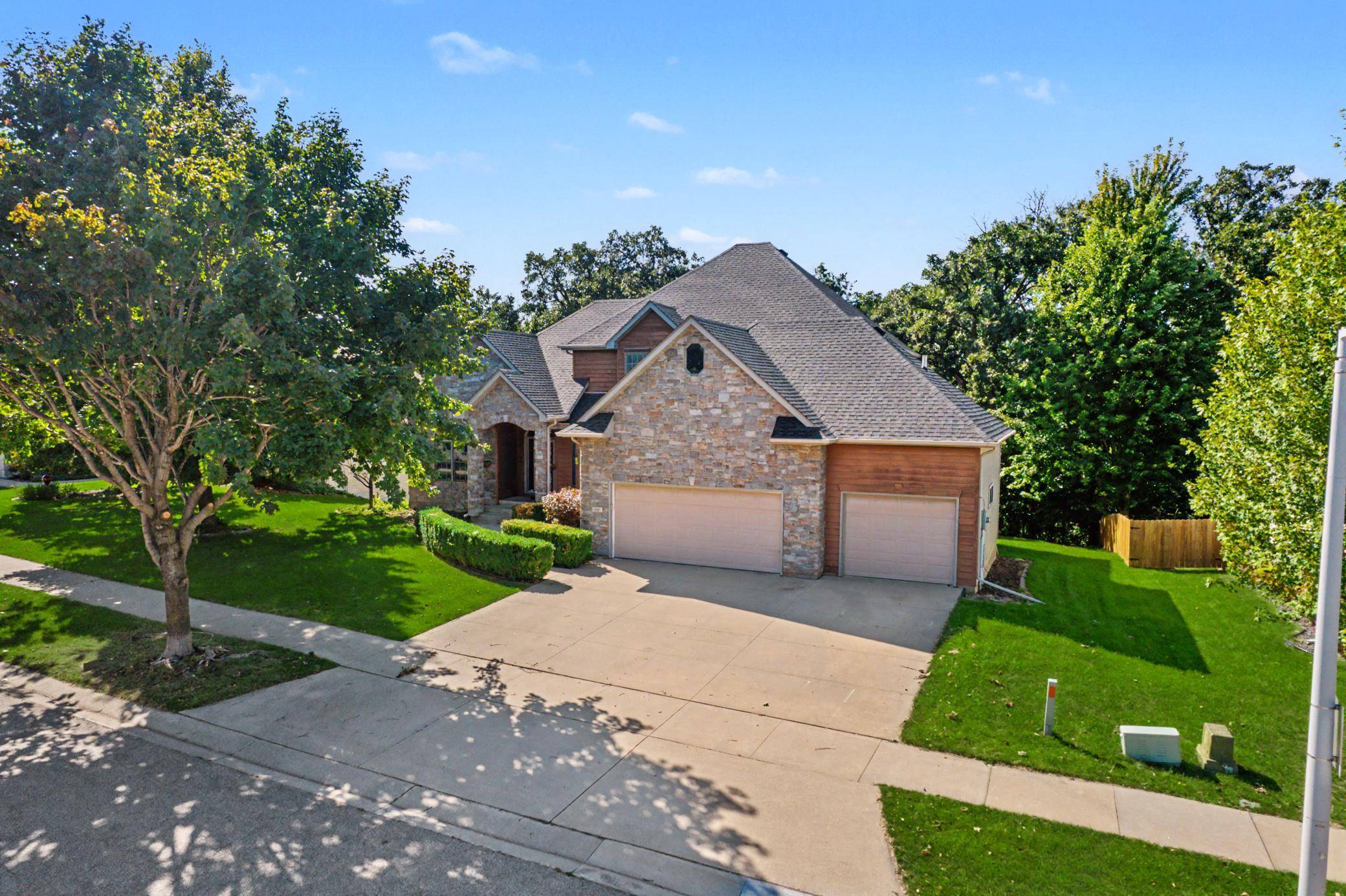 3107 Darcy DR NE, Rochester, MN 55906