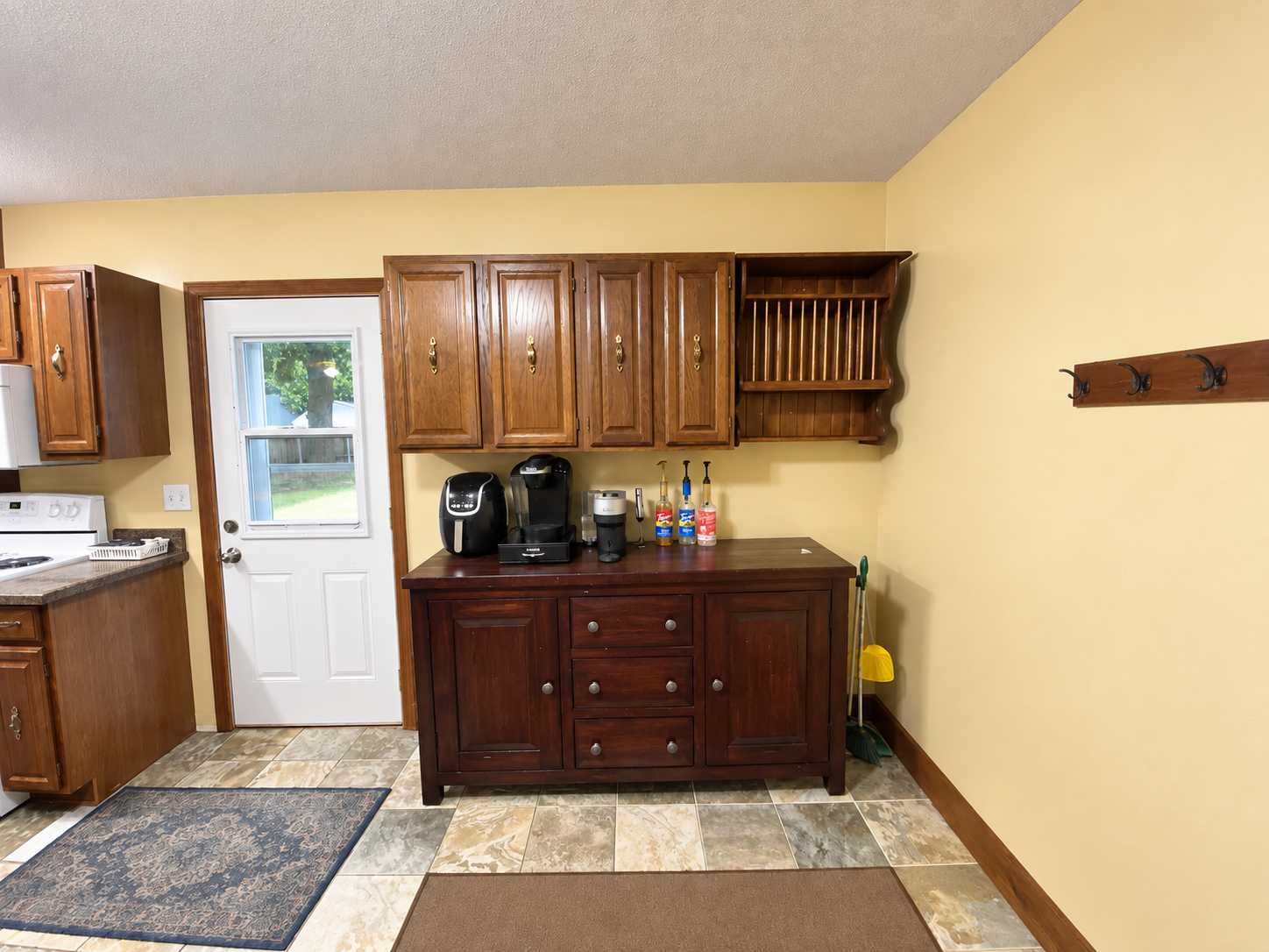 706 7th ST, Granite Falls, MN 56241