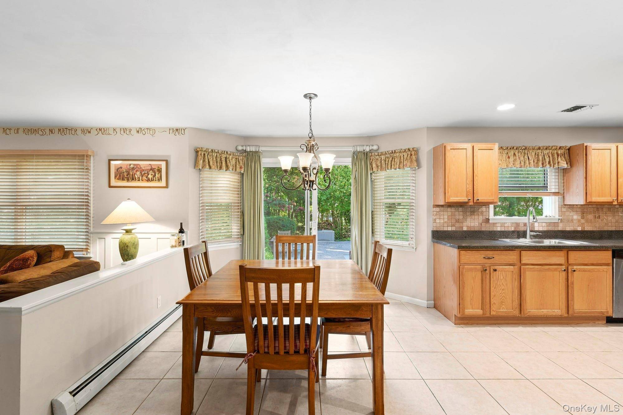 230 Jennings RD, Southold, NY 11971