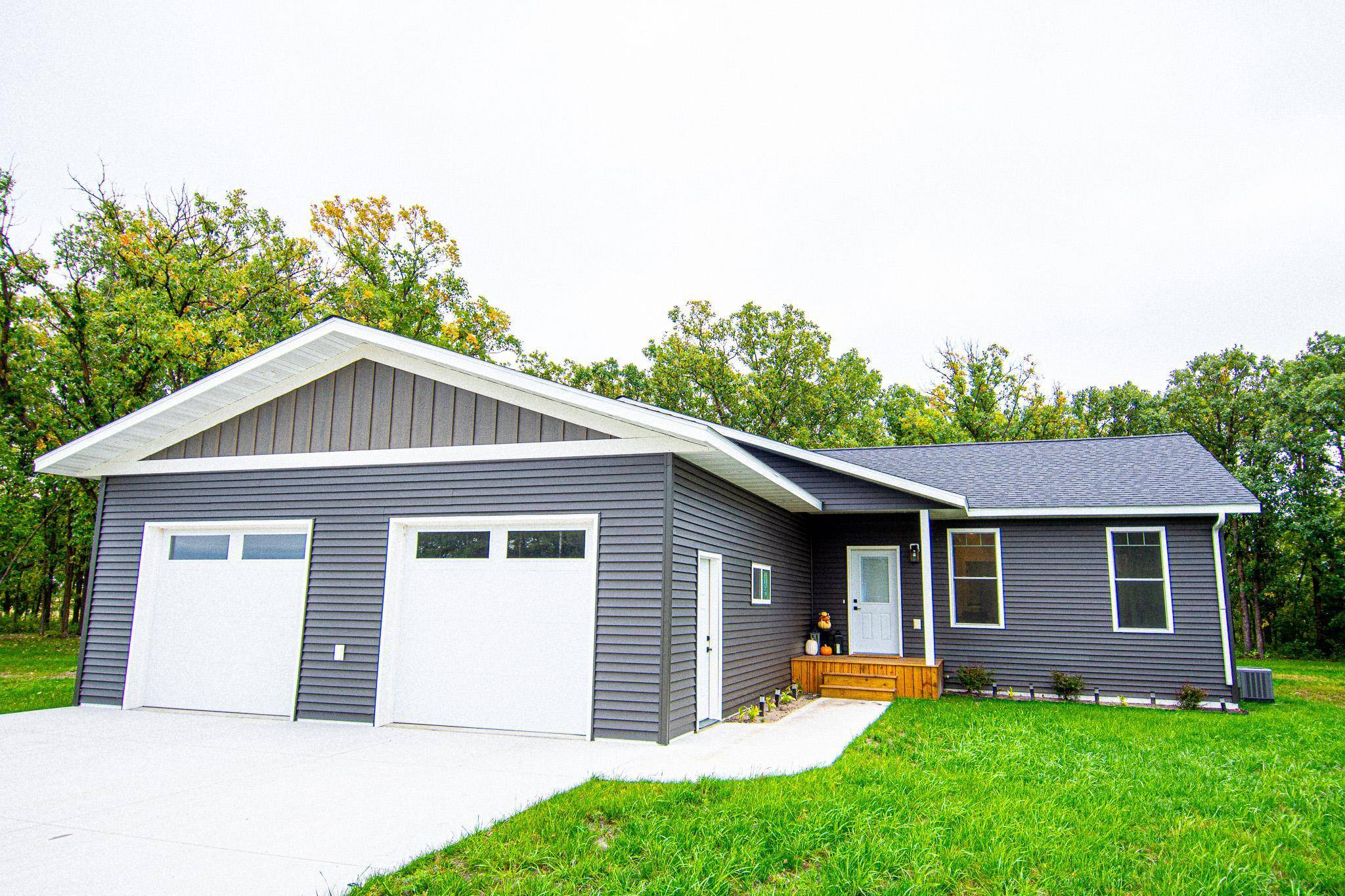 4331 State Hwy 11, Karlstad, MN 56732