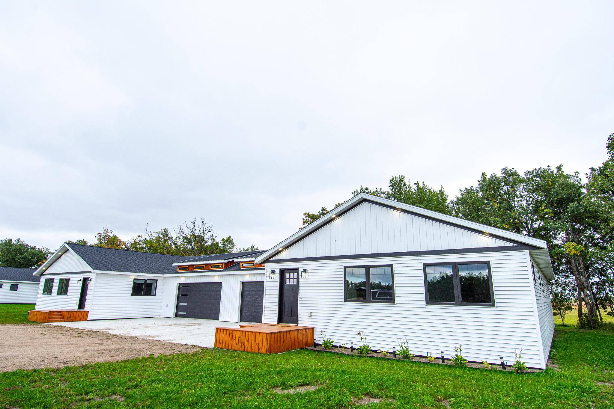 4363B State Hwy 11, Karlstad, MN 56732