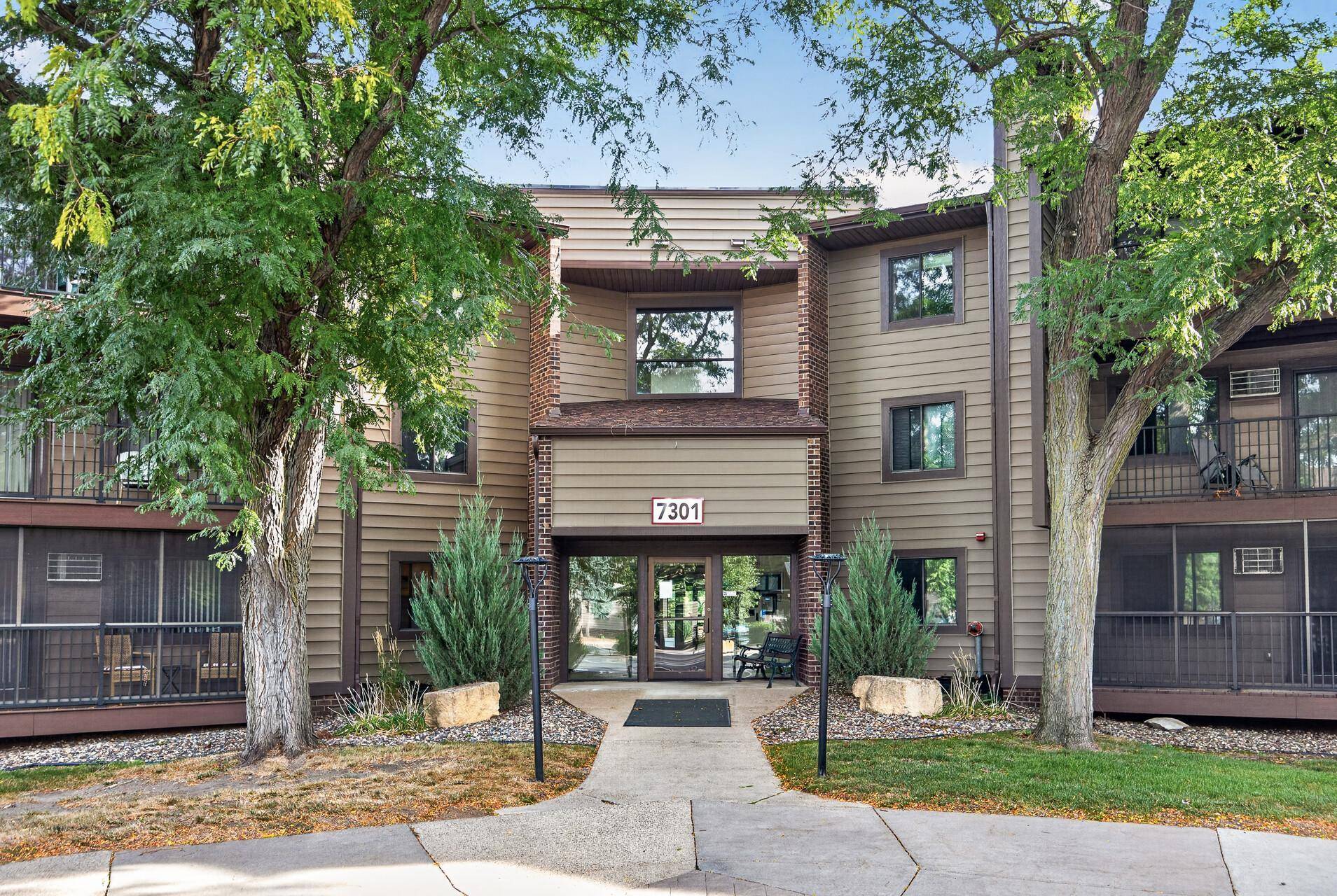 7301 W 101st ST #309, Bloomington, MN 55438