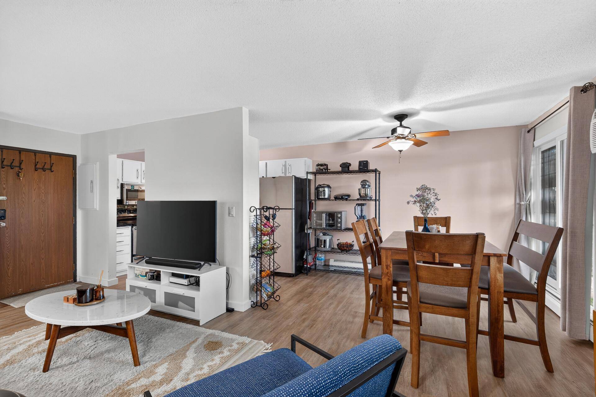 7301 W 101st ST #309, Bloomington, MN 55438