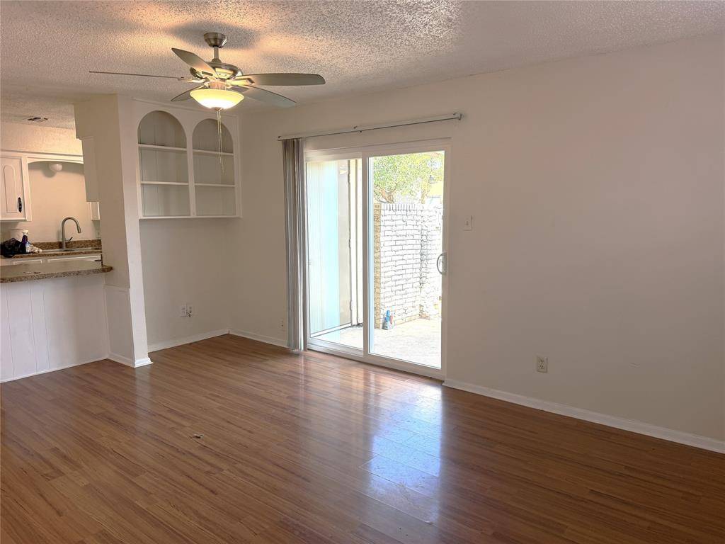 726 E Pecan Street, Hurst, TX 76053