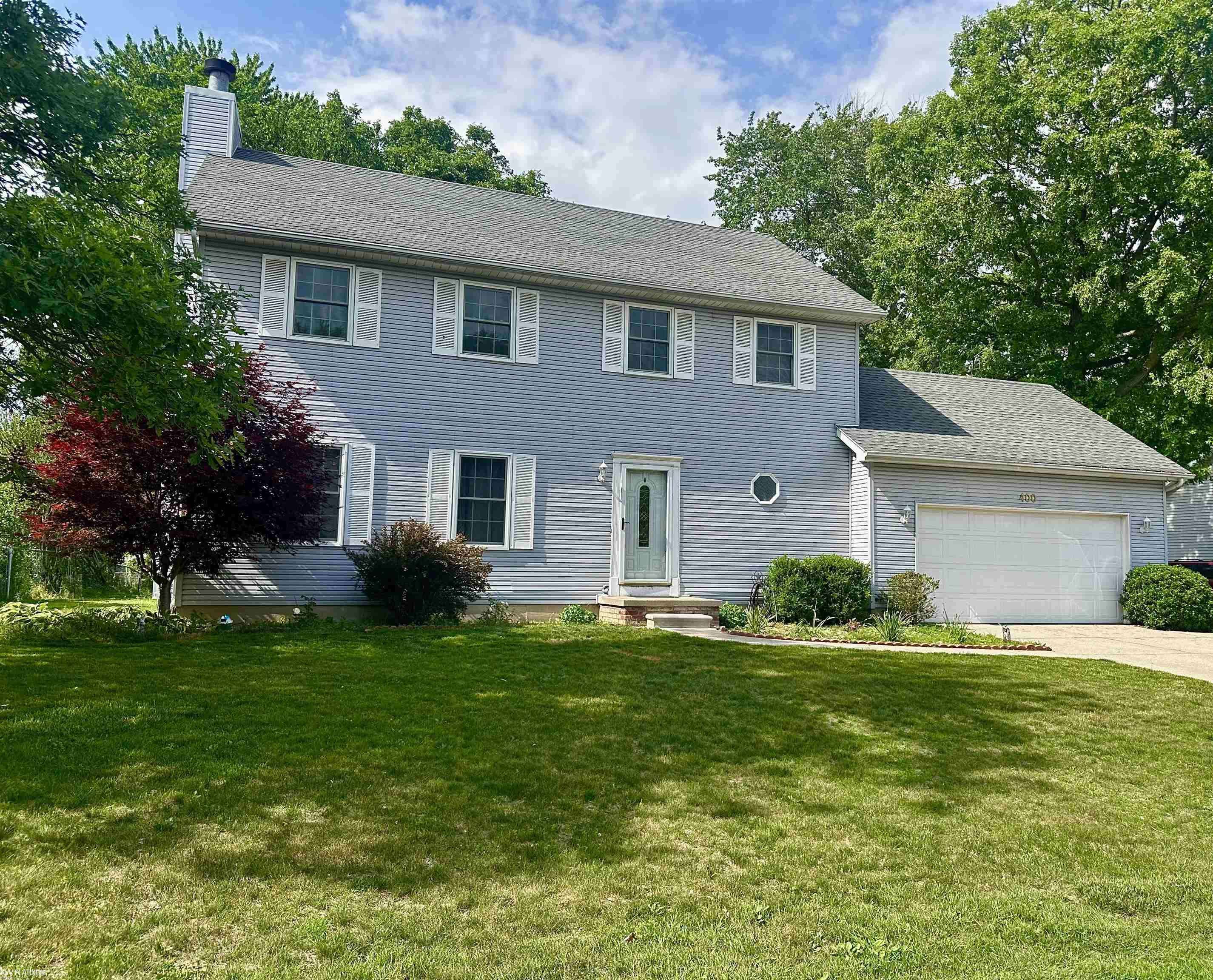 400 Hemlock LN, Marysville, MI 48040