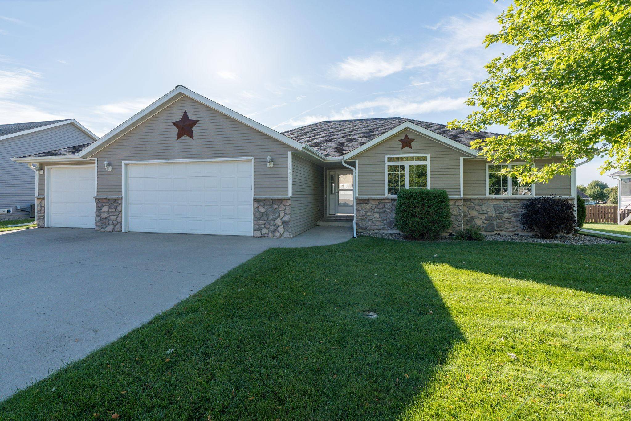 1435 9th ST N, New Ulm, MN 56073