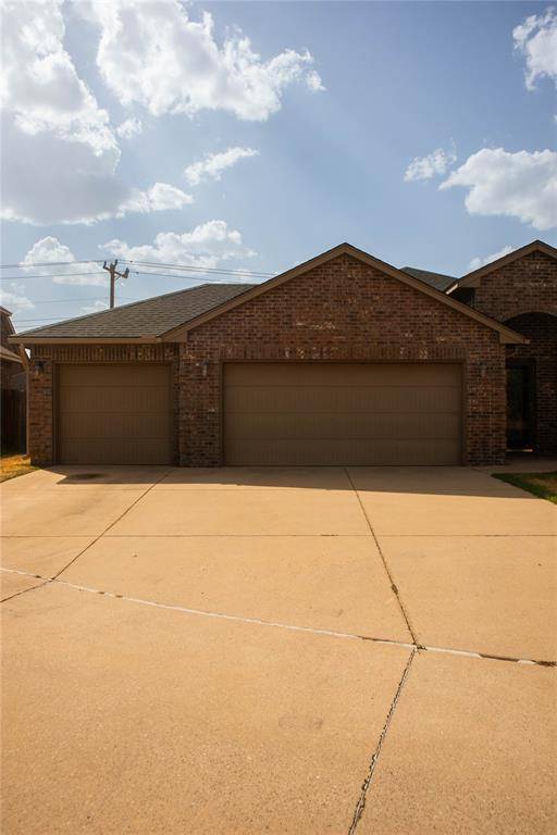 9705 Allie Hope LN, Yukon, OK 73099