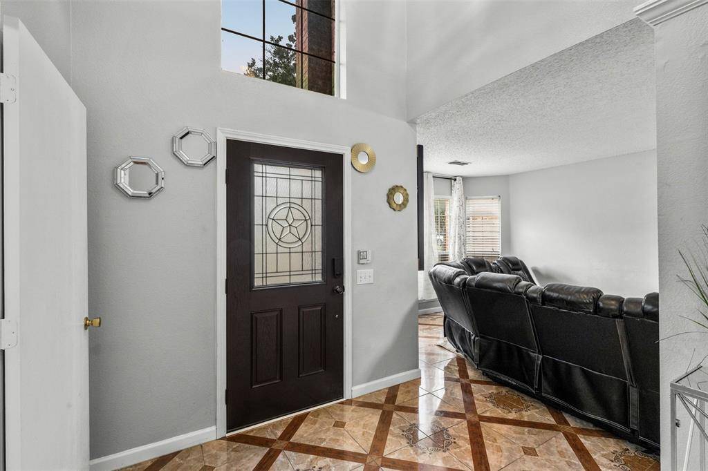 3332 Raleigh Drive, Fort Worth, TX 76123