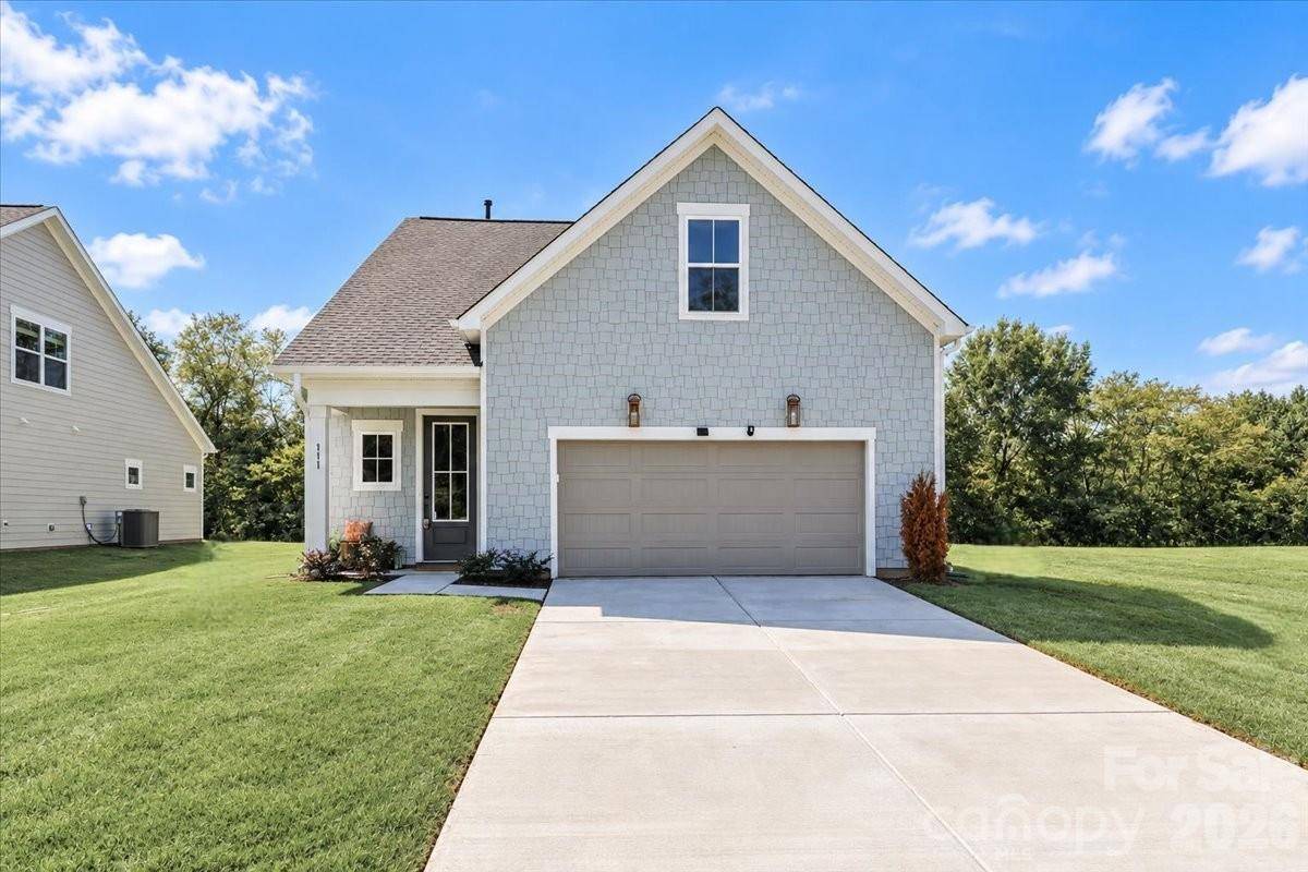 111 Honeycomb CT, Statesville, NC 28625