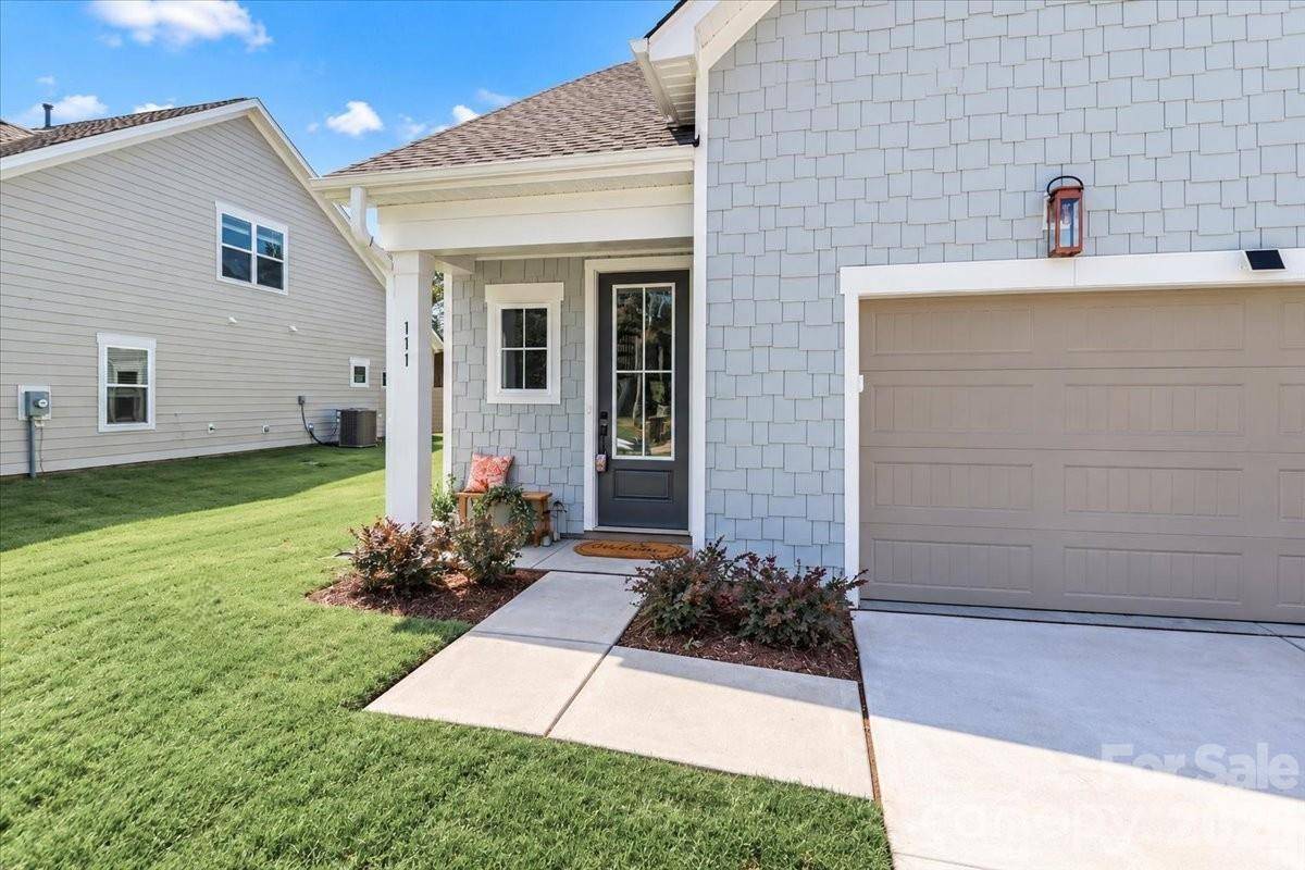 111 Honeycomb CT, Statesville, NC 28625