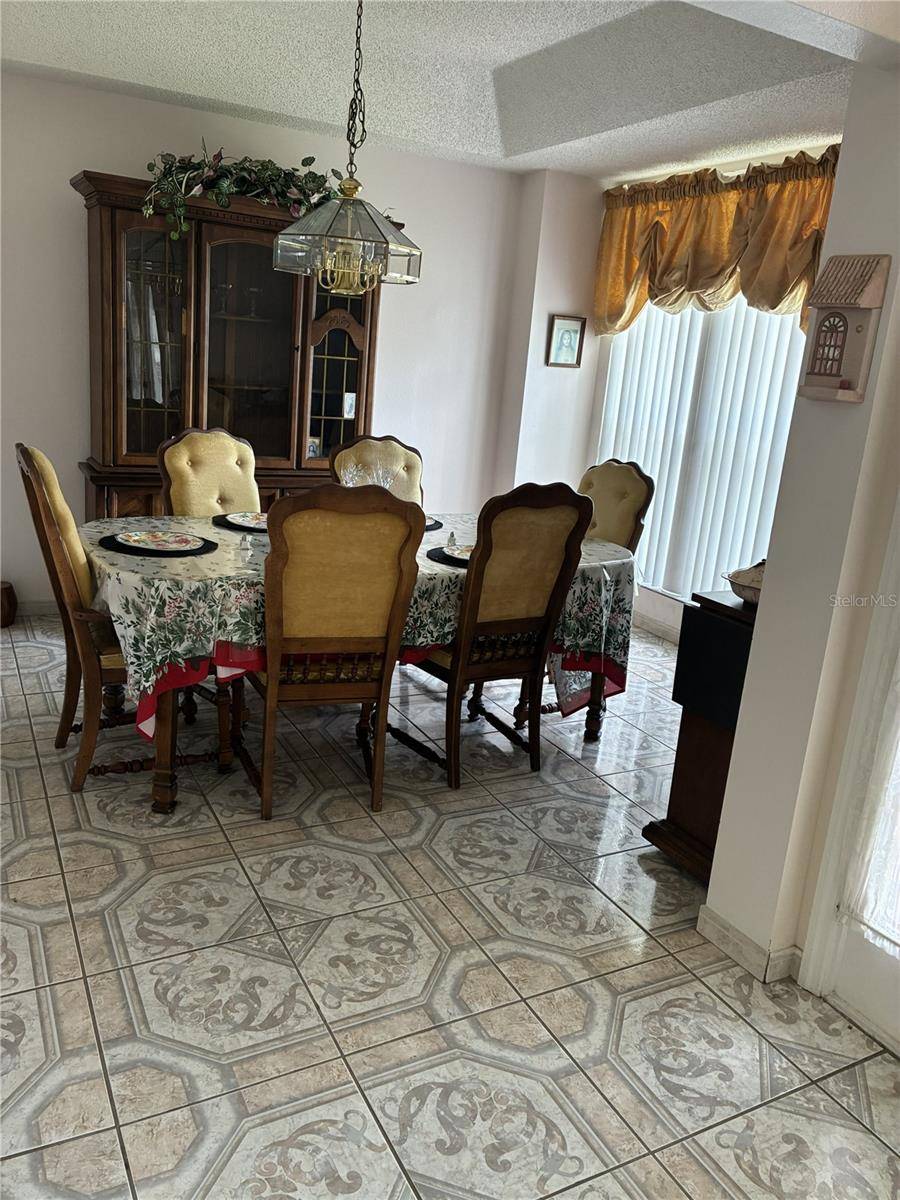 2836 SPIVEY LN, Orlando, FL 32837